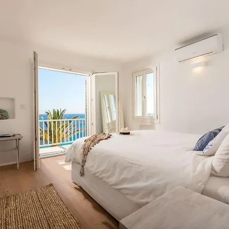 Island Grande In Mykonos Villa